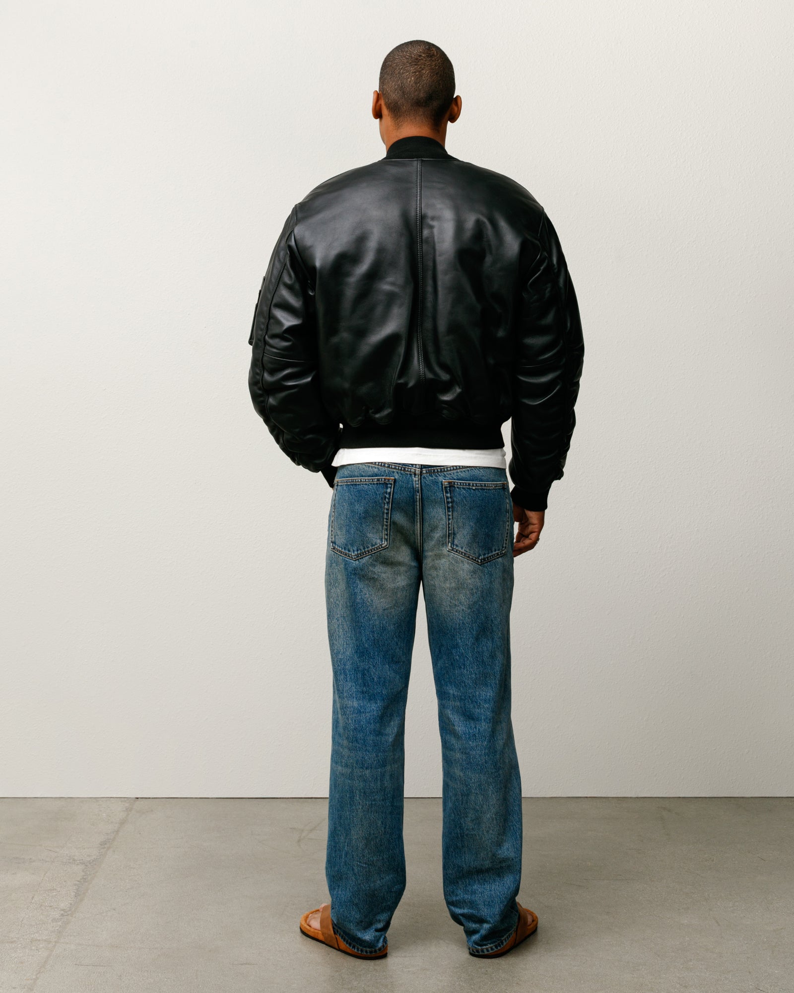 LEATHER BUILT BOMBER - Image 4