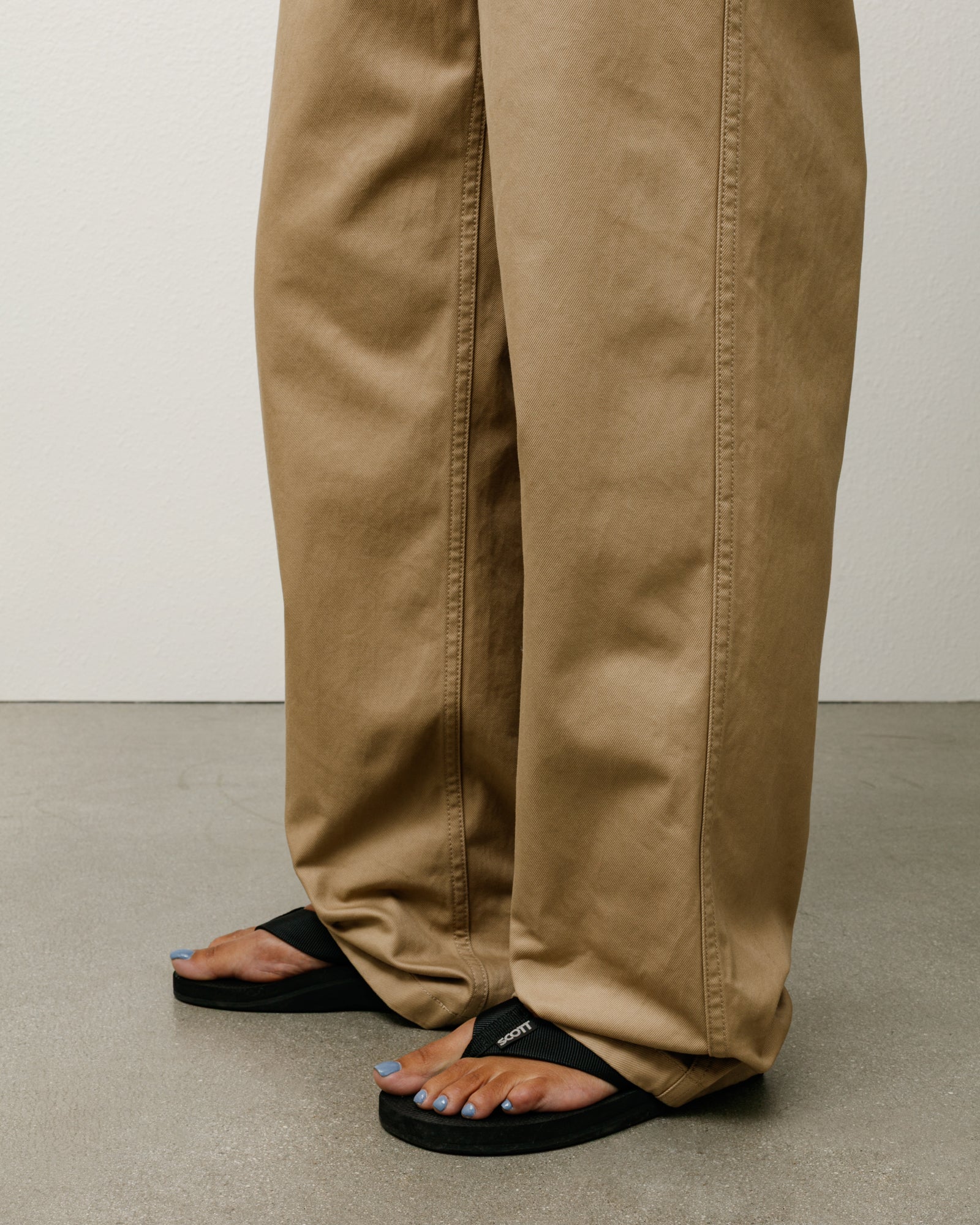 CHINO TROUSER - Image 4