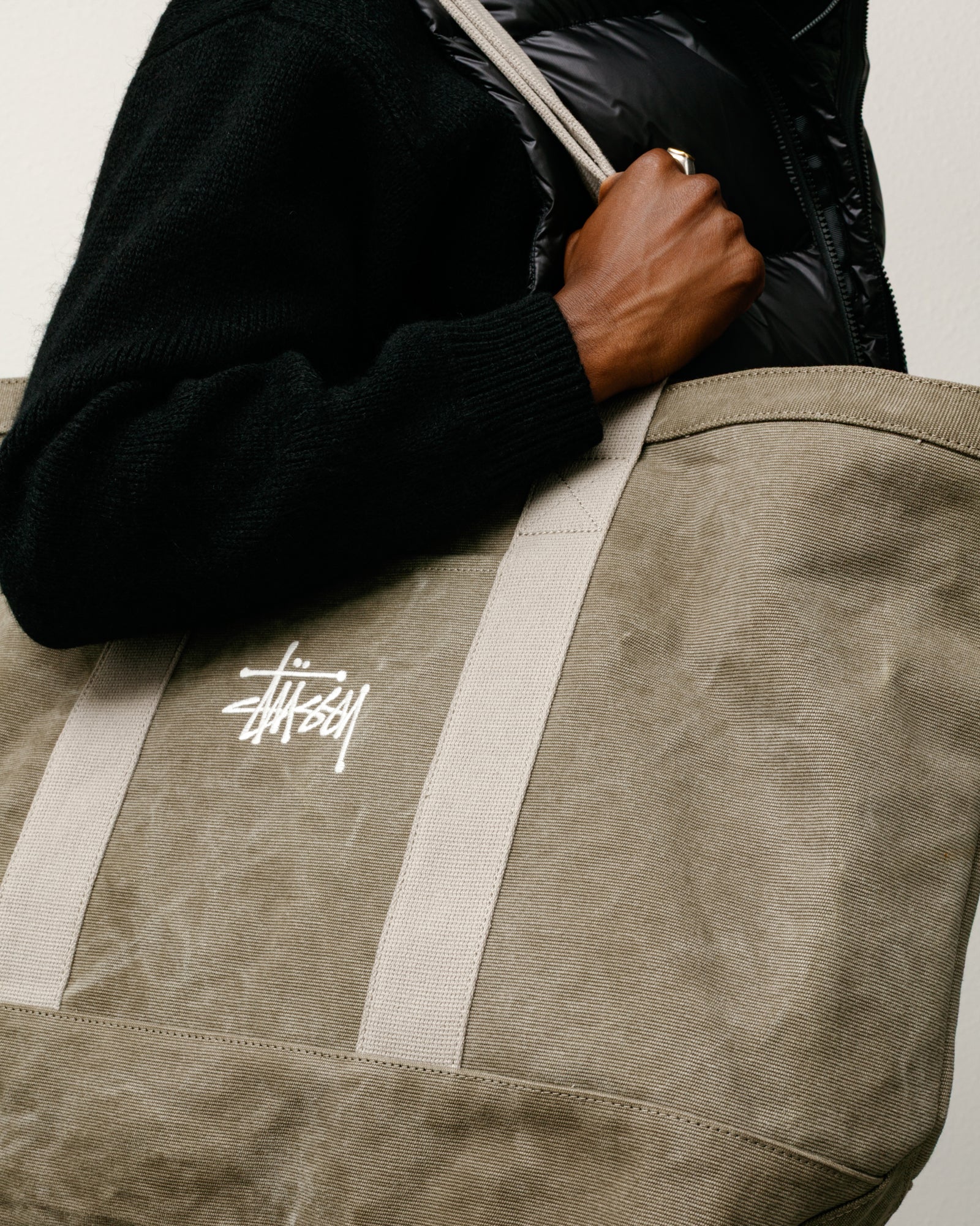 WAXED CANVAS EXTRA LARGE TOTE - Image 2